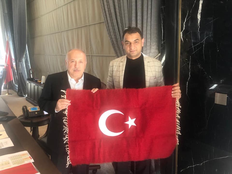 Genel Başkan Yardımcımız Sayın Arif SAYLAM PETLAS Lastik fabrikası yönetim kurulu başkanı sayın Mustafa ÖZCAN beyi makamında ziyaret etti.