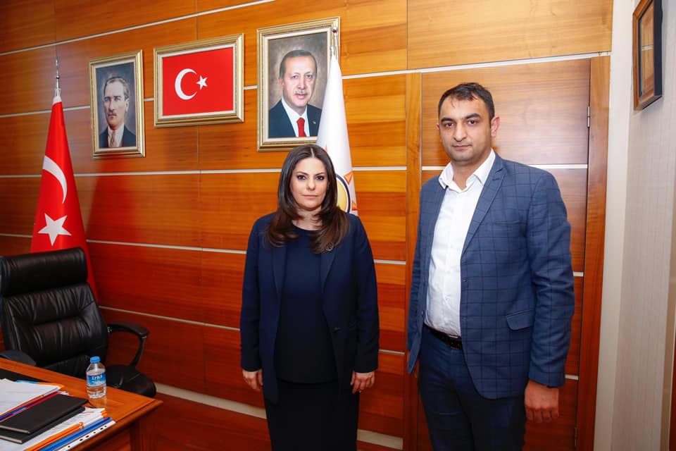 Genel Başkan yardımcımız Sn. Arif SAYLAM AK Parti Genel Başkan Yardımcısı Sn. Jülide Sarıoğlu'nu makamında ziyaret etti.